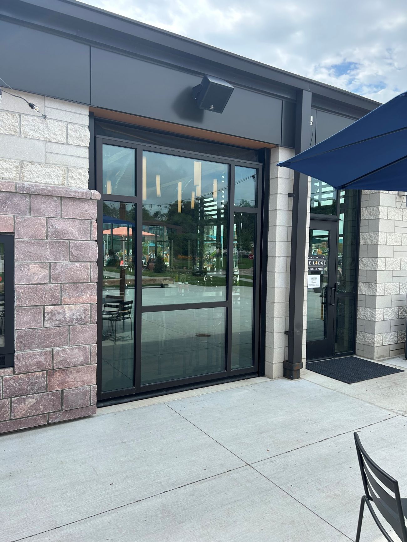 row_1_col_2_img placeholder